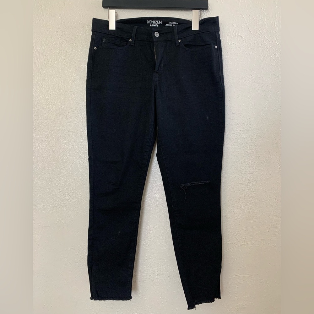 Denizen Levi’s Modern Ankle Skinny Black Jeans